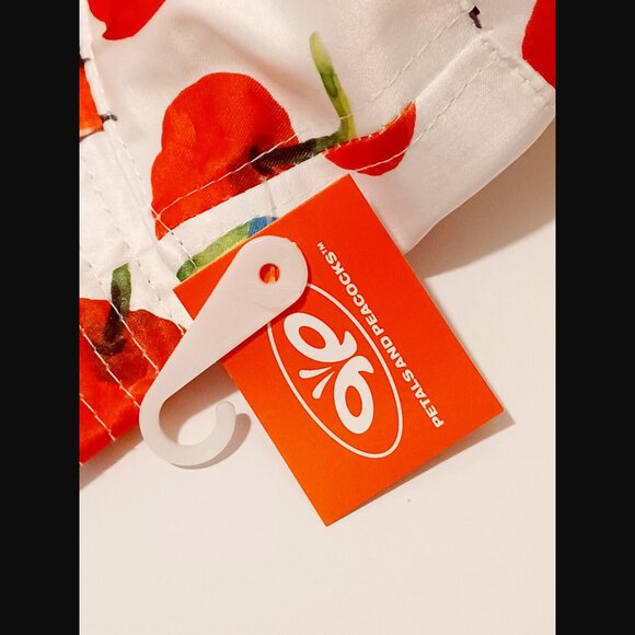 Petals and Peacocks Ladybug and Cherry White Bucket Hat NWT - Picture 5 of 9